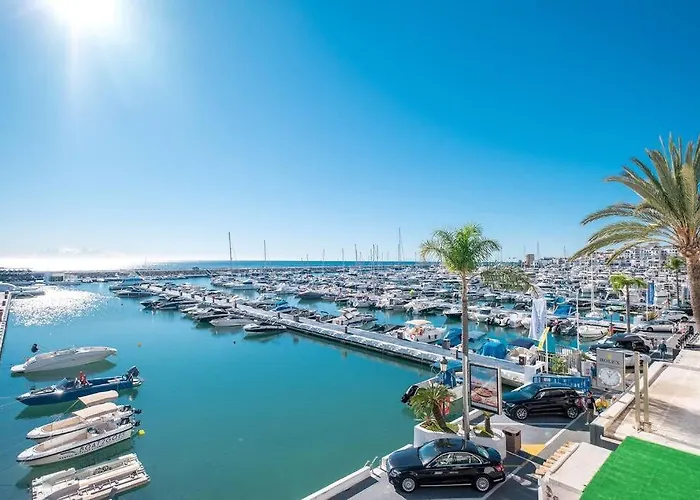Puerto Banus Front Line 2 Bedroom *