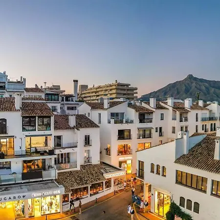 Lägenhet Puerto Banus Front Line 2 Bedroom Marbella